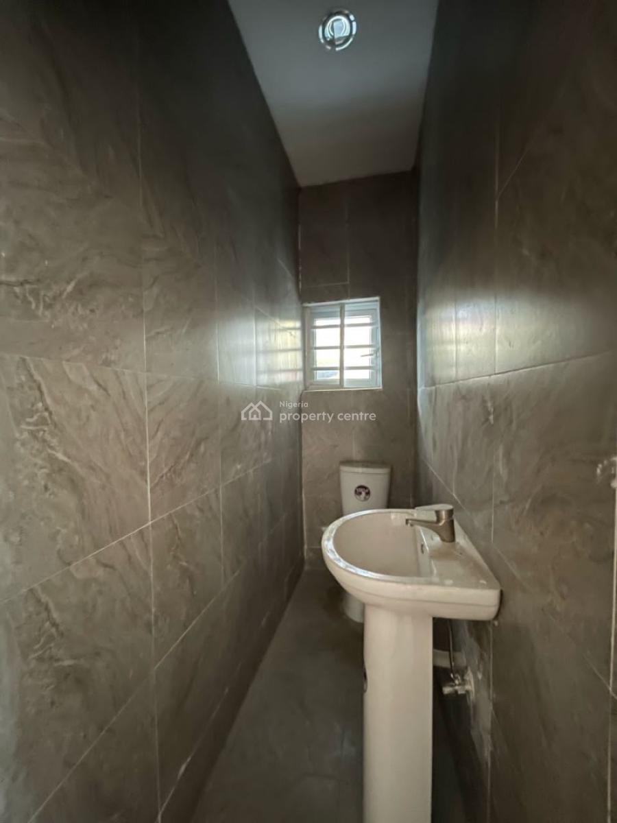 3 Bedroom Apartment, Ajah, Lagos, Flat / Apartment for Sale