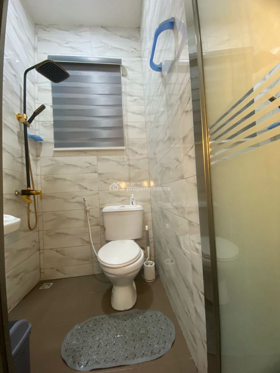 Luxury 3 Bedroom Apartment, Abba Sagoe Road, Michael Otedola Estate, Omole Phase 2, Ikeja, Lagos, Detached Bungalow Short Let