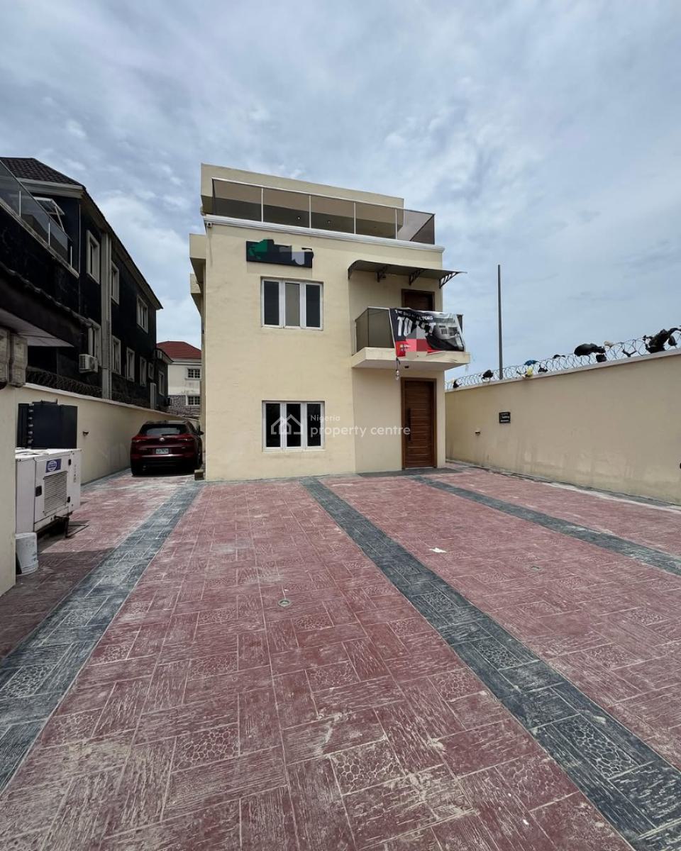 Massive Office Space with Large Compound, Lekki Phase 1, Lekki, Lagos, Office Space for Rent