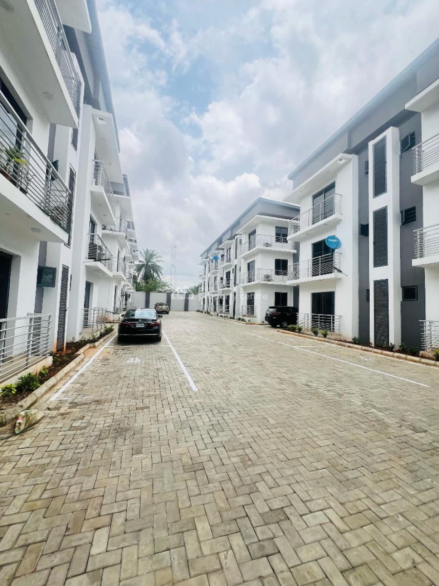 Smartly Built Breathtaking 3 Bedroom Apartment Plus Bq., Maryland, Lagos, Flat / Apartment for Sale