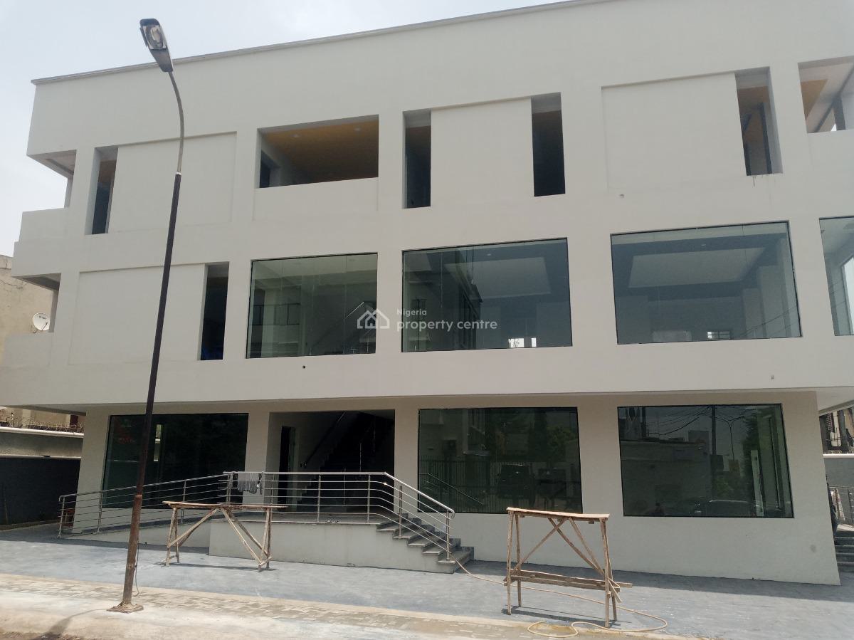 Exquisite Classic Luxury Spacious Shop Space, Wuse 2, Abuja, Plaza / Complex / Mall for Rent