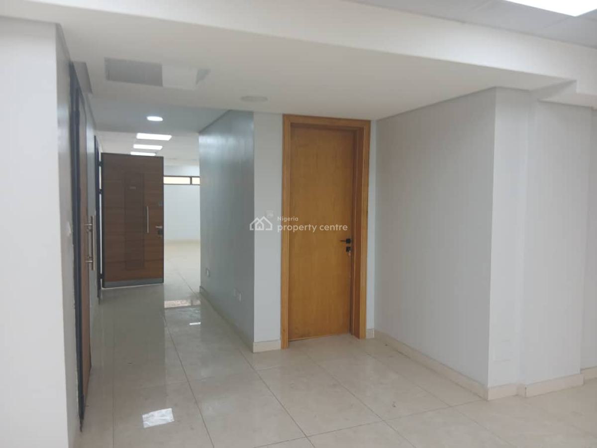 an Open Plan Space of 230sqm, Oba Akran Ikeja Lagos, Ikeja, Lagos, Office Space for Rent