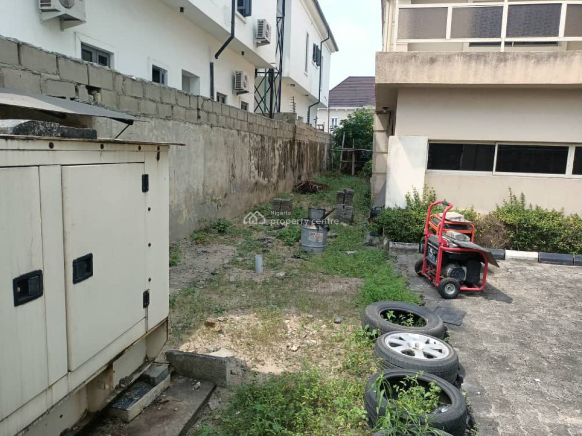 Lovely 5 Bedroom Fully Detached Duplex with 1 Bedroom Apartment Bq, Udi Av Victory Estate Inside Thomas Estate Behind Transmission Company, Lekki Expressway, Lekki, Lagos, Detached Duplex for Sale