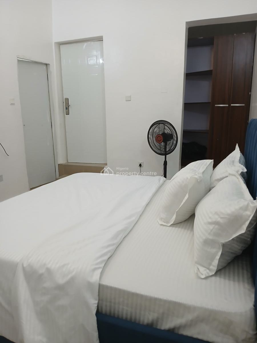 Luxury One Bedroom Wuye- City Centre, Wuye, Abuja, Mini Flat (room and Parlour) Short Let