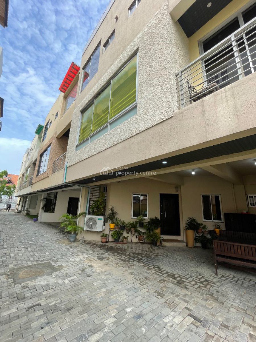 Tastefully Built 4bedroom Terrace Duplex, Lekki Phase 1, Lekki, Lagos, Terraced Duplex for Rent