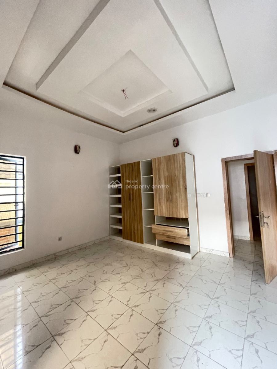 2bedroom Terrace House in Well Standard/ Luxury, Ikota Gra, Lekki, Lagos, Terraced Duplex for Sale