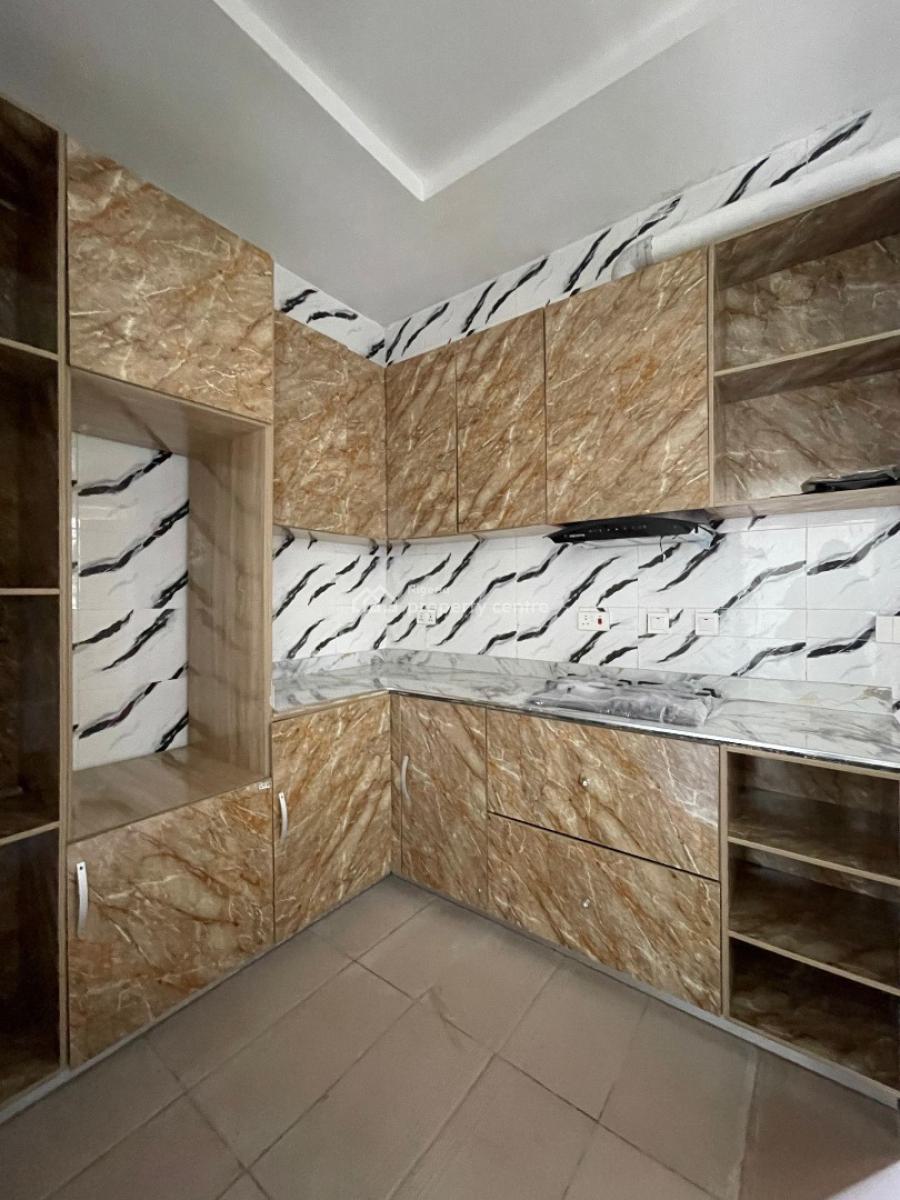 Luxury 2 Bedroom Apartment, Mobil Road, Lekki, Lagos, Flat / Apartment for Sale
