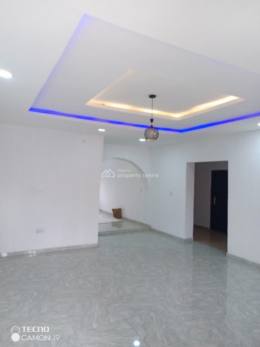 a Massive 3bed Rooms Flat All En-suite, Opic, Isheri North, Lagos, Flat / Apartment for Rent