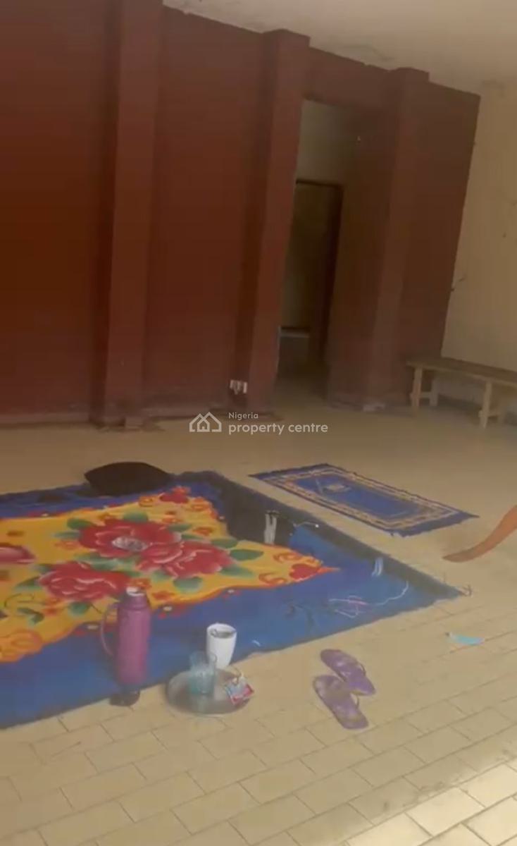 Massive Standard Commercial Property Good for Any Kind of Commercial B, Victoria Island (vi), Lagos, Commercial Property for Rent