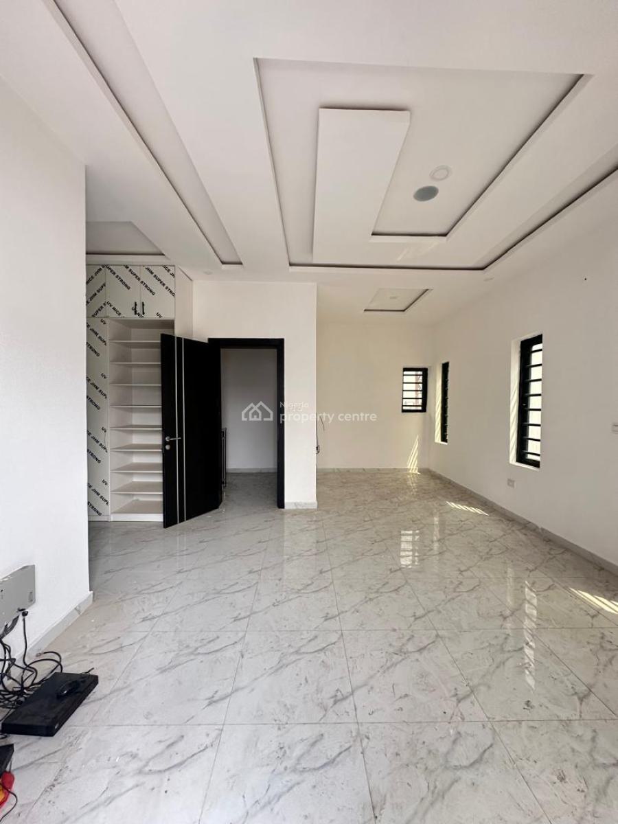 Very Spacious   4 Bedroom Self Compound Semi Detached Duplex Plus Bq, Ikota, Lekki, Lagos, Semi-detached Duplex for Sale