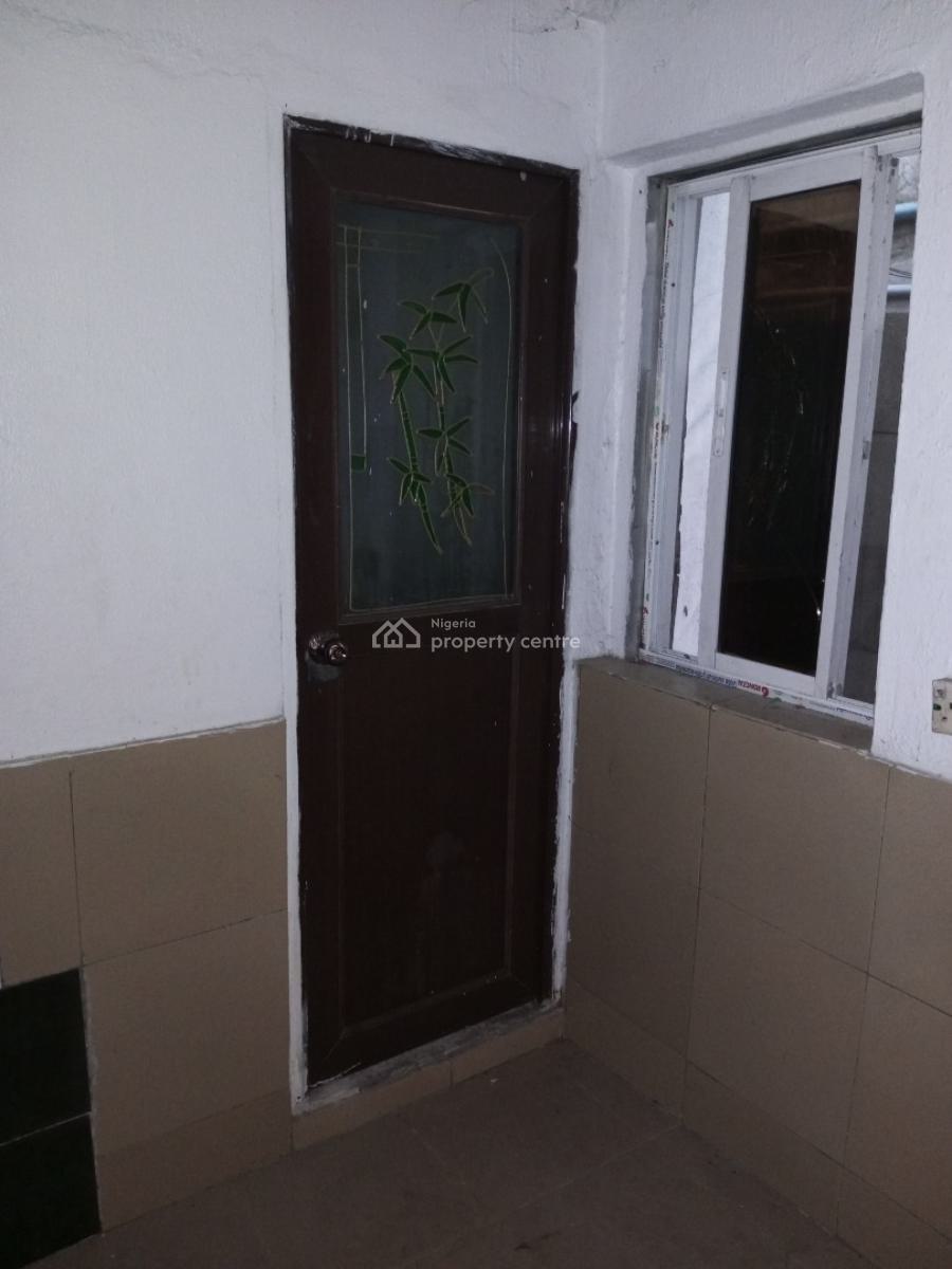 Compact 1 Bedroom Apartment, Gated and Secured Area, Osapa, Lekki, Lagos, Mini Flat (room and Parlour) for Rent