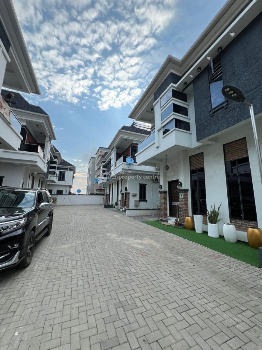 Elegant 4 Bedroom Semi Detached House with Bq, Ikate Elegushi, Lekki, Lagos, Semi-detached Duplex for Sale