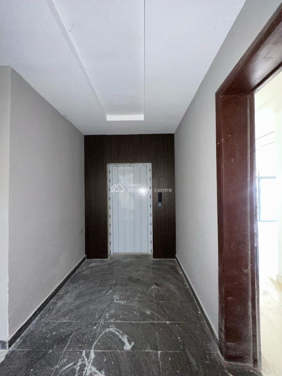 Fully Serviced 3 Bedroom Apartment with Open Plan Kitchen, Gym, Lekki Phase 1, Lekki, Lagos, Flat / Apartment for Sale