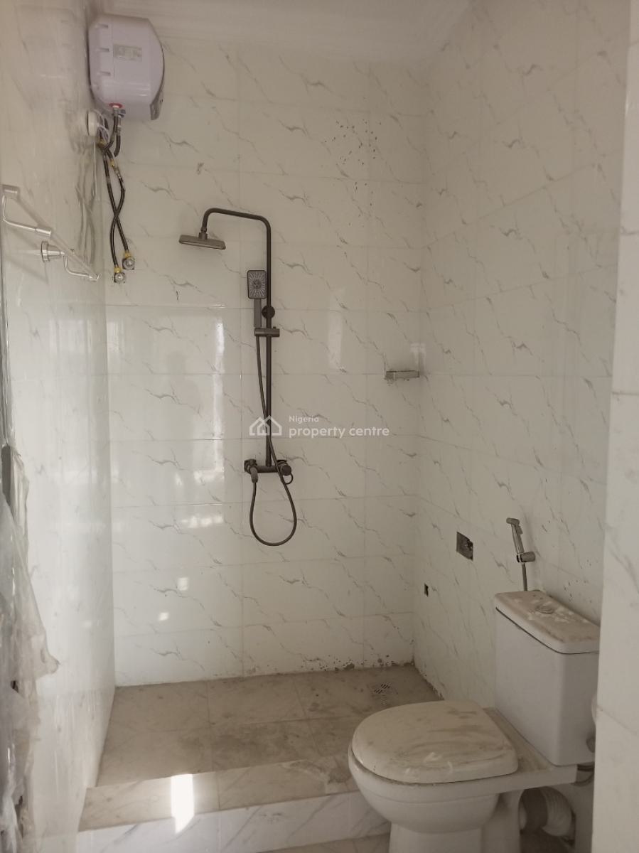 Luxury Newly Built 2 Bedroom Upstairs., Nnpc Axis Ejigbo, Isolo, Lagos, Flat / Apartment for Rent