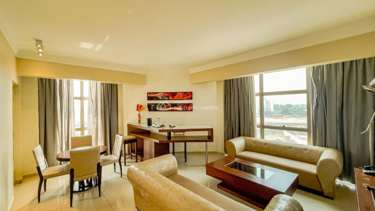 World Class Hotel with Luxurious Rooms,, Victoria Island (vi), Lagos, Hotel / Guest House for Sale