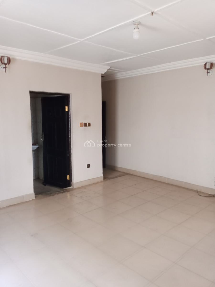 Decent & Spacious 3bedroom Duplex, Omole Phase 2, Omole Phase 2, Ikeja, Lagos, Semi-detached Duplex for Rent