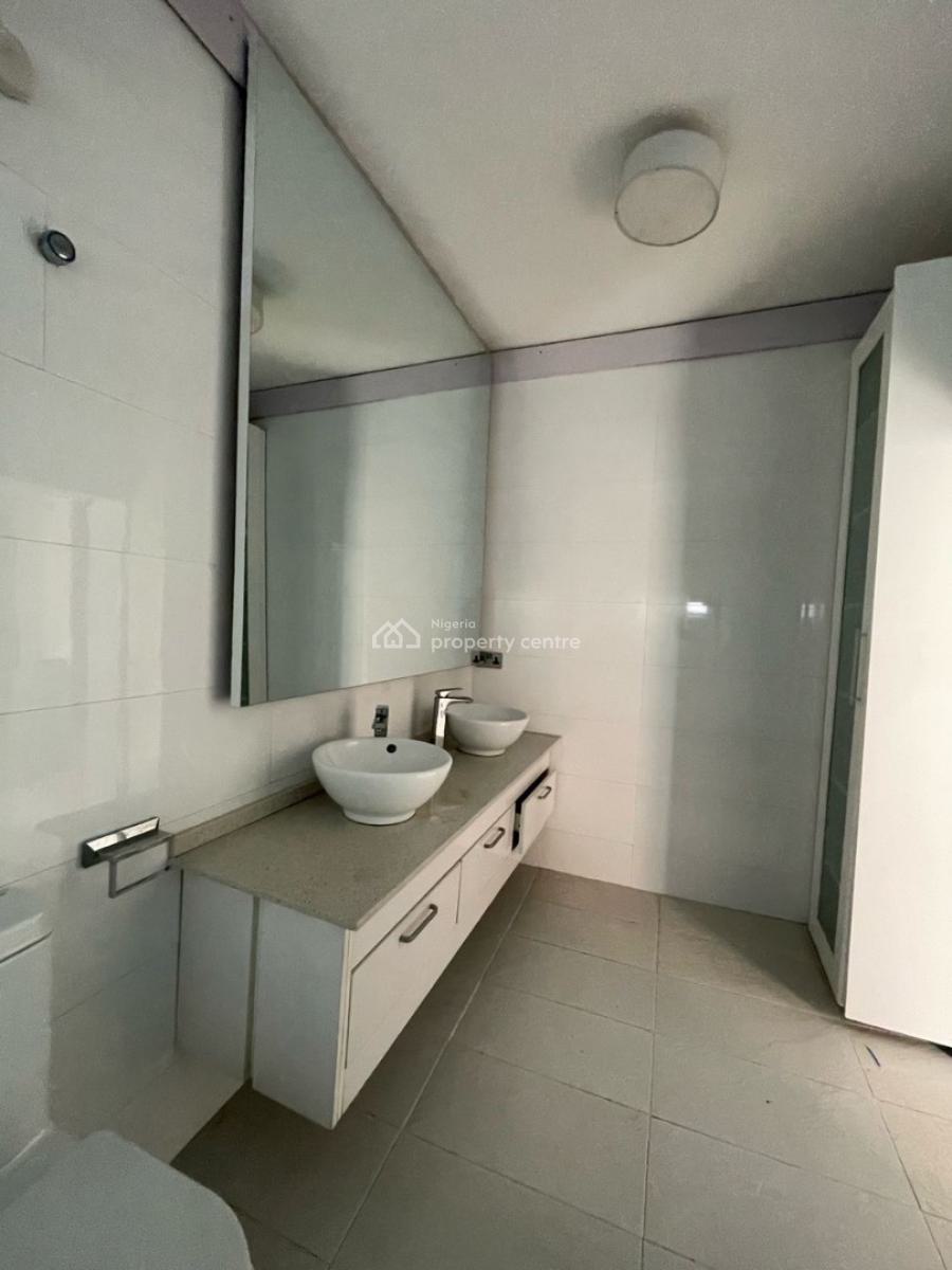 Well Managed 4bedroom Terrace Duplex, Lekki Phase 1, Lekki, Lagos, Terraced Duplex for Rent
