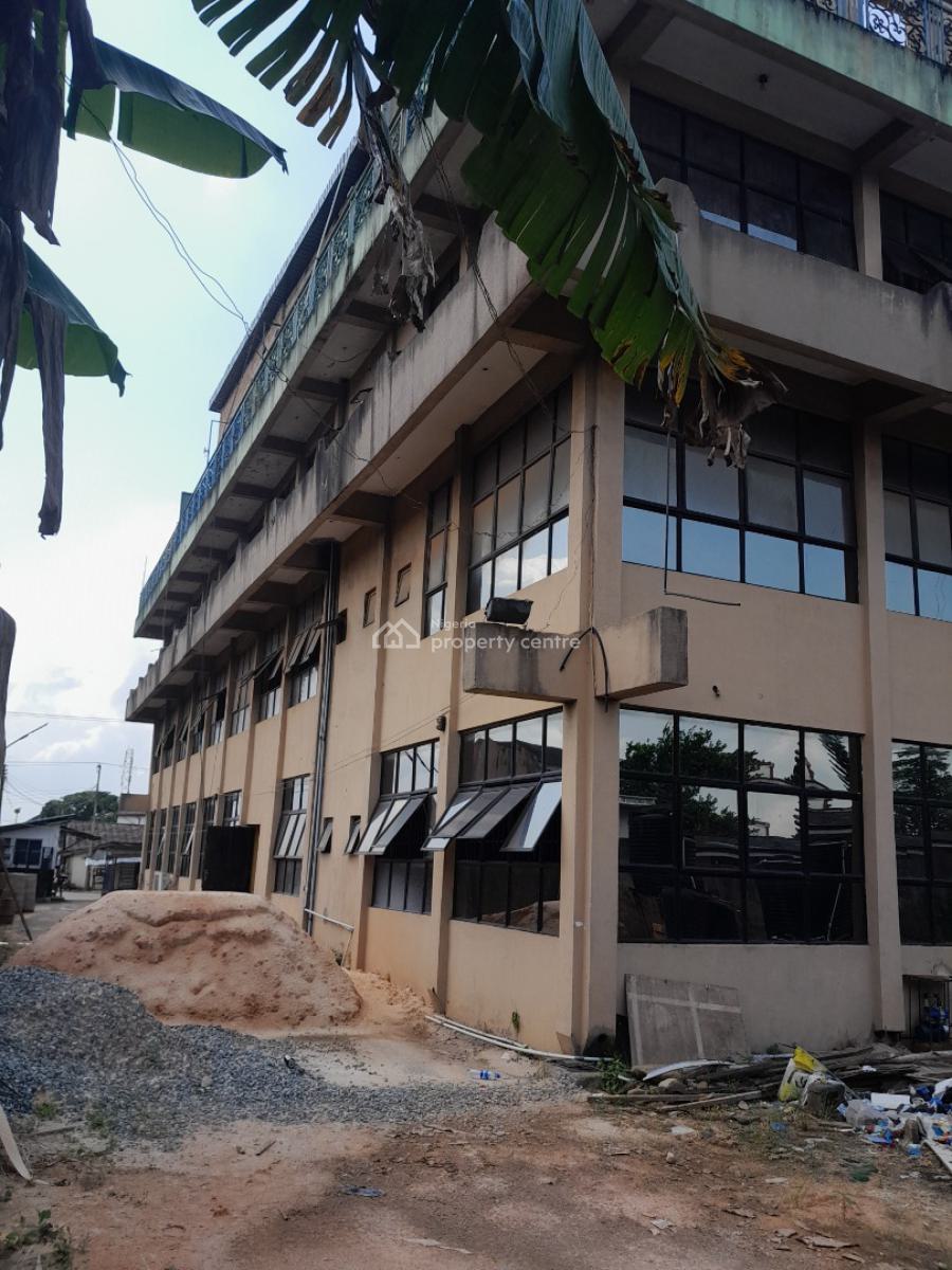 Convertable Commercial Property of 4large Halls on 150ft By 200ft Land, Ihama Road, Off Adesuwa Road Gra, Benin, Oredo, Edo, Plaza / Complex / Mall for Sale