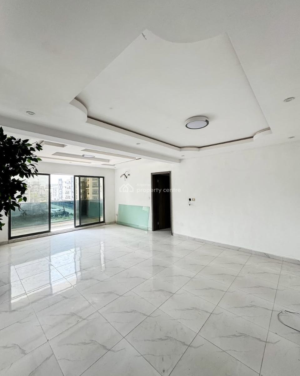 Spacious 2 Bedroom Apartment, Ikate, Ikate, Lekki, Lagos, Block of Flats for Sale