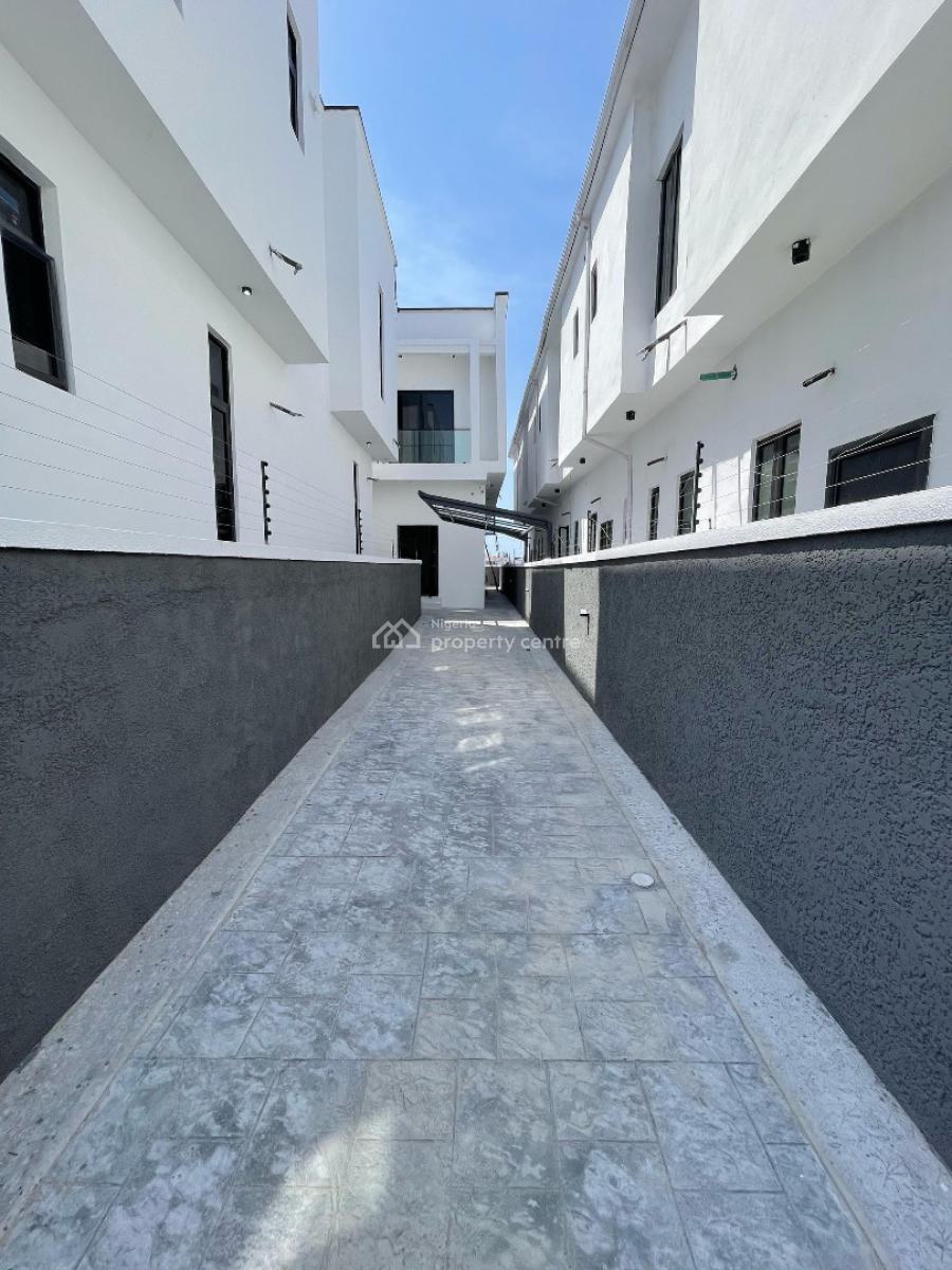 4-bedroom Semi-detached Duplex with Bq, Ideal for Families Or Investors Seeking Elegance, Space, and a Great L, Lekki Phase 2, Lekki, Lagos, Semi-detached Duplex for Sale