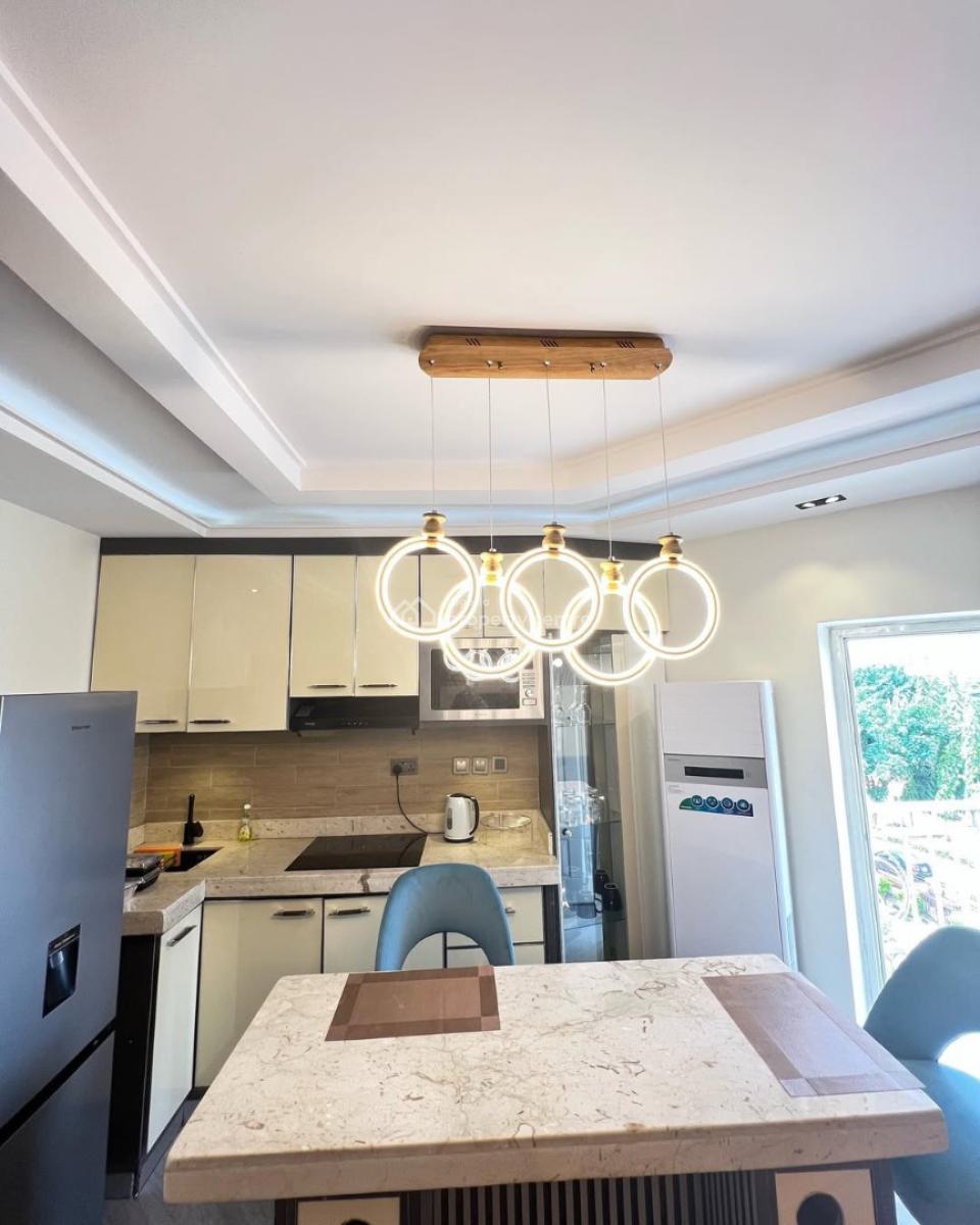 Stunning 3 Bedroom Apartment at Lekki Phase 1, Wuse 2, Abuja, Flat / Apartment for Rent