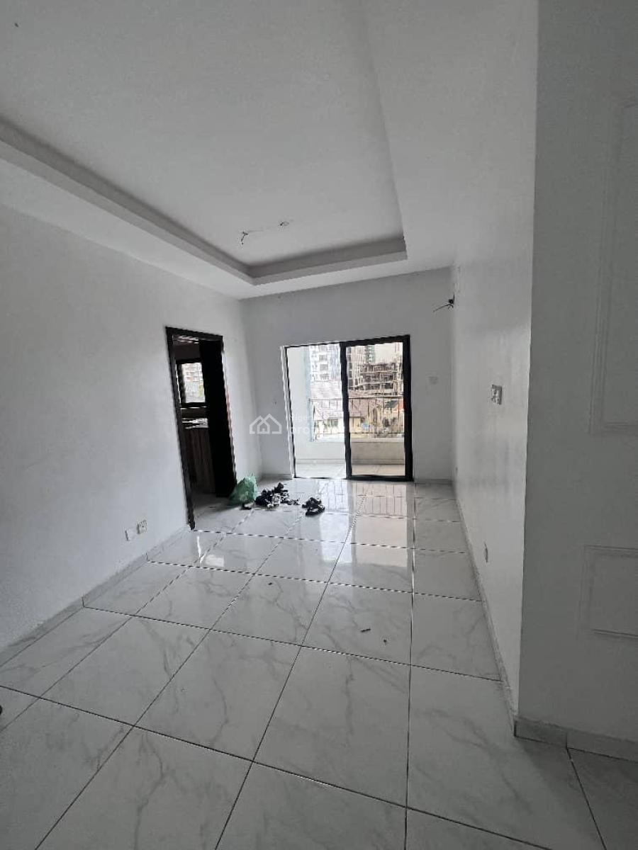 3 Bedroom Flat, Off Lekki Phase 1, Lekki Phase 1, Lekki, Lagos, House for Rent