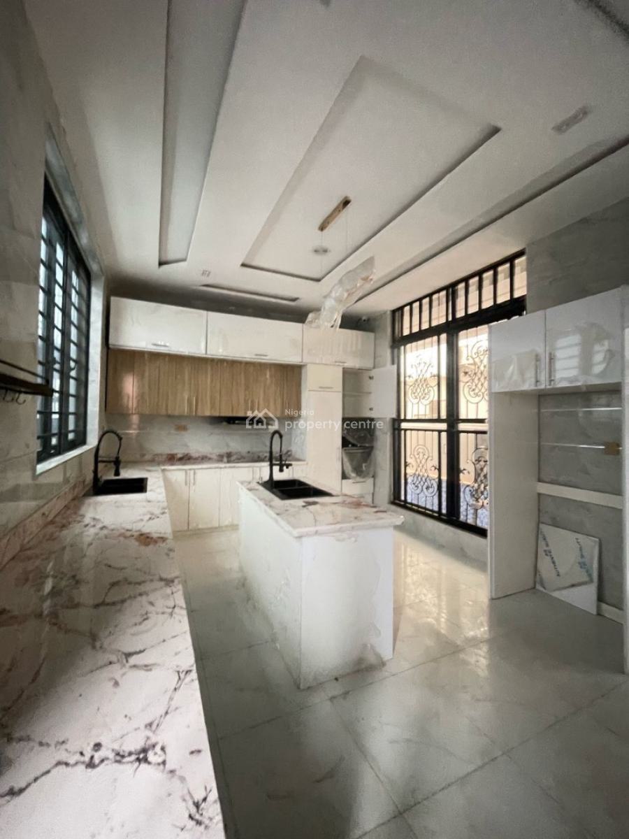 5 Bedroom Apartment with Bq and Swimming Pool, Osapa London, Lekki, Lagos, Flat / Apartment for Sale