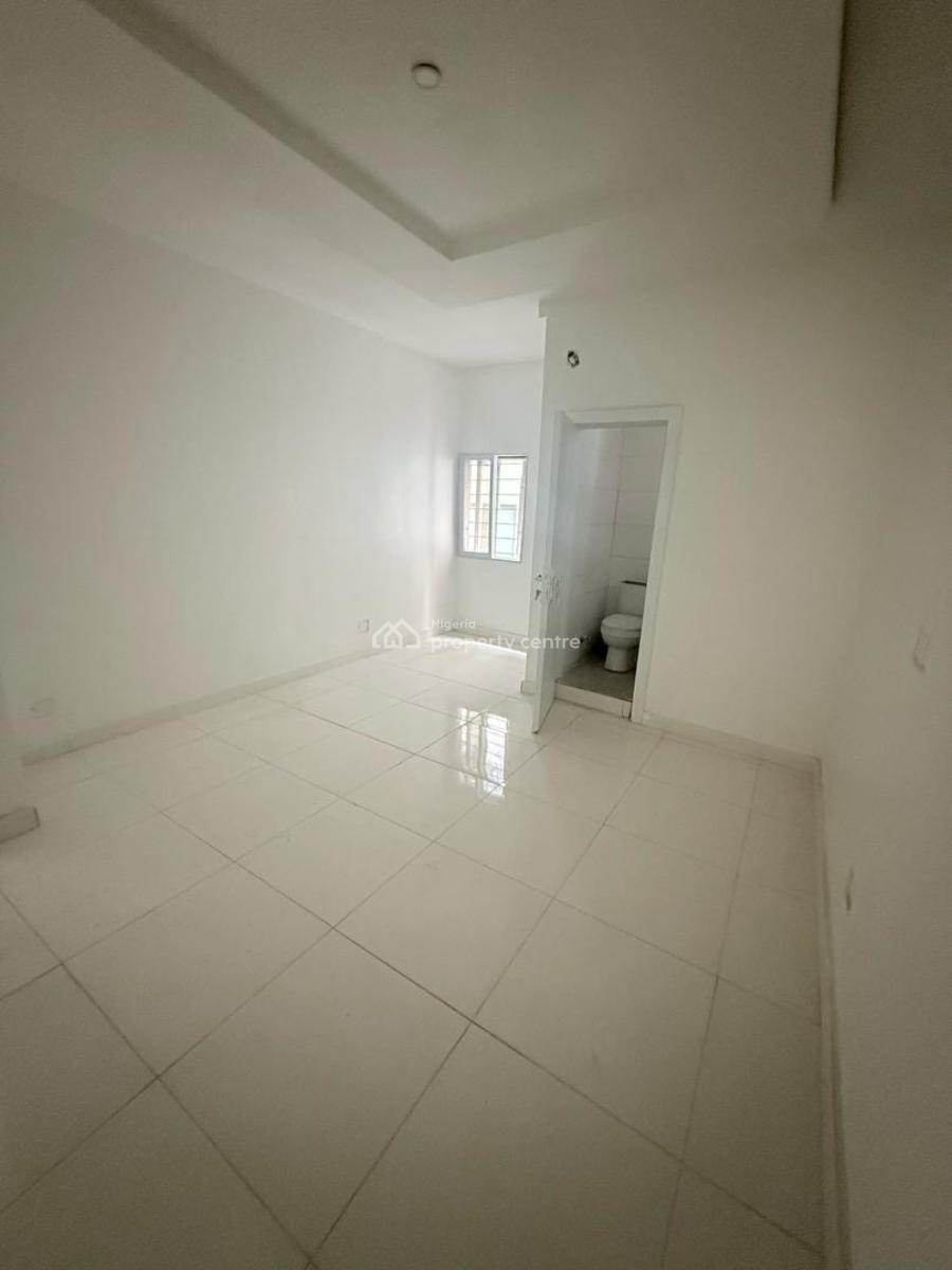 Fully Serviced 2bedroom Apartment, Lekki Phase 1, Lekki, Lagos, Flat / Apartment for Rent