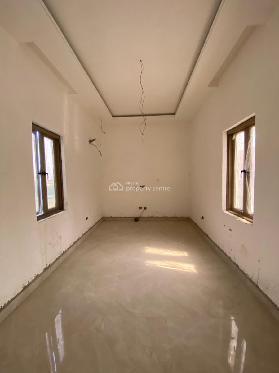This Is a  5 Bedroom Luxurious Terrace Duplex, Banana Island, Ikoyi, Lagos, Terraced Duplex for Sale