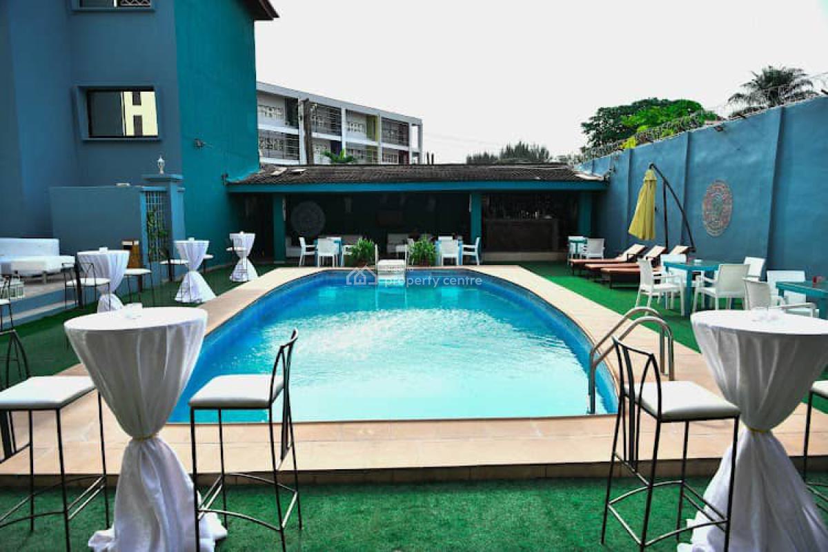 64 Rooms Functioning Hotel on 3500sqm Land, Off Adeola Adeku, Victoria Island (vi), Lagos, Hotel / Guest House for Sale
