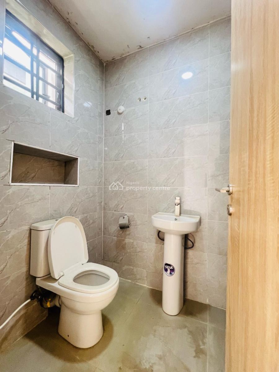 Luxury Breathtaking 3 Bedroom Apartment Plus Bq in a Serene Area, Maryland, Lagos, Flat / Apartment for Sale