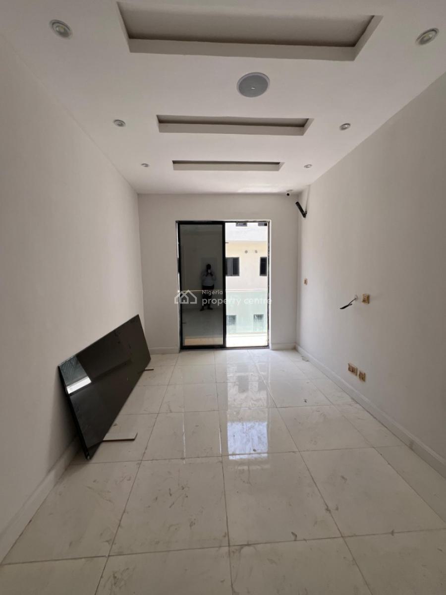 5 Bedroom Semi Detached Duplex with Bq, 5 Bedroom Semi Detached Duplex with Bq, Lafiaji, Lekki, Lagos, Semi-detached Duplex for Sale