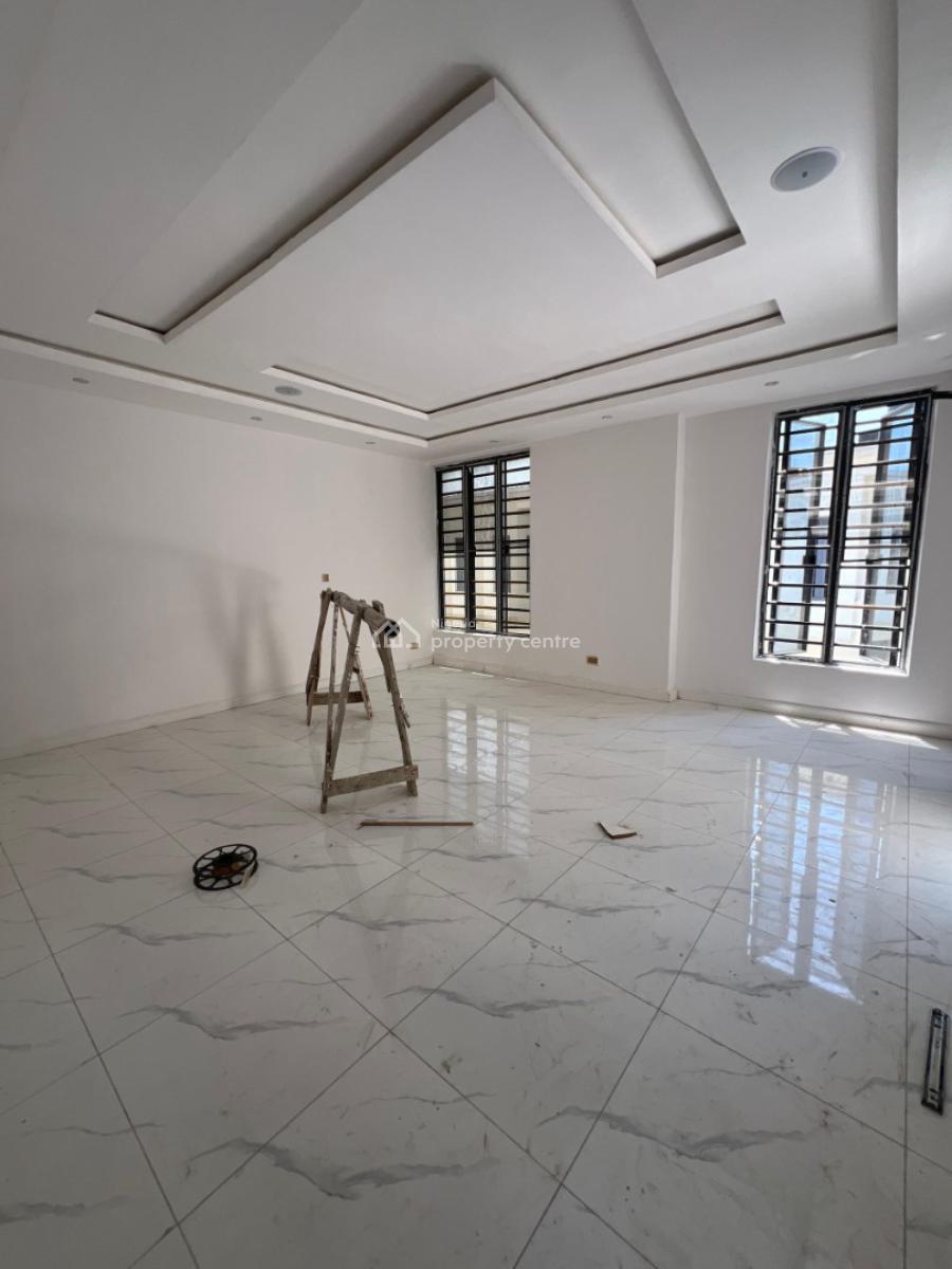 5 Bedroom Semi Detached Duplex with Bq, 5 Bedroom Semi Detached Duplex with Bq, Lafiaji, Lekki, Lagos, Semi-detached Duplex for Sale