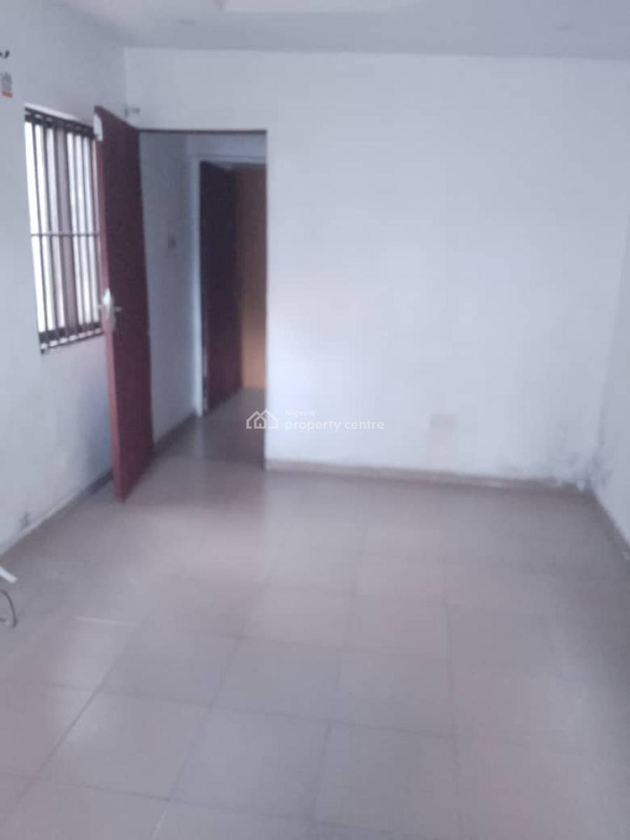 1 Bedroom Flat Apartment, Gra Phase 2, Magodo, Lagos, Mini Flat (room and Parlour) for Rent