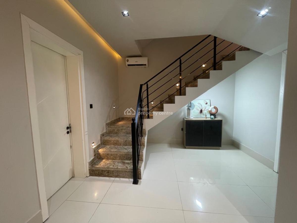 Luxury Spacious 4 Bedroom Furnished Duplex, Guzape District, Abuja, Semi-detached Duplex for Rent
