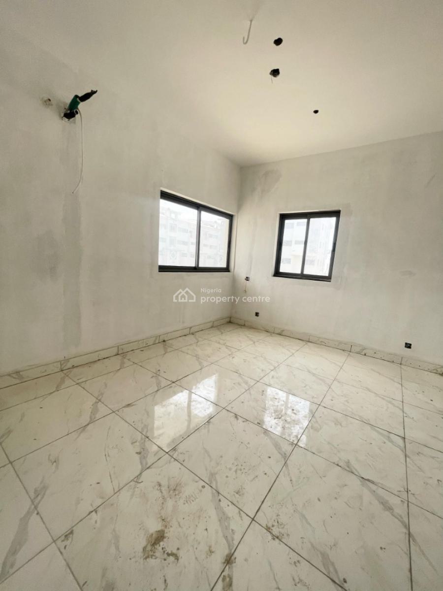 1 Bedroom Serviced Apartment, Ikota, Lekki, Lagos, Flat / Apartment for Sale
