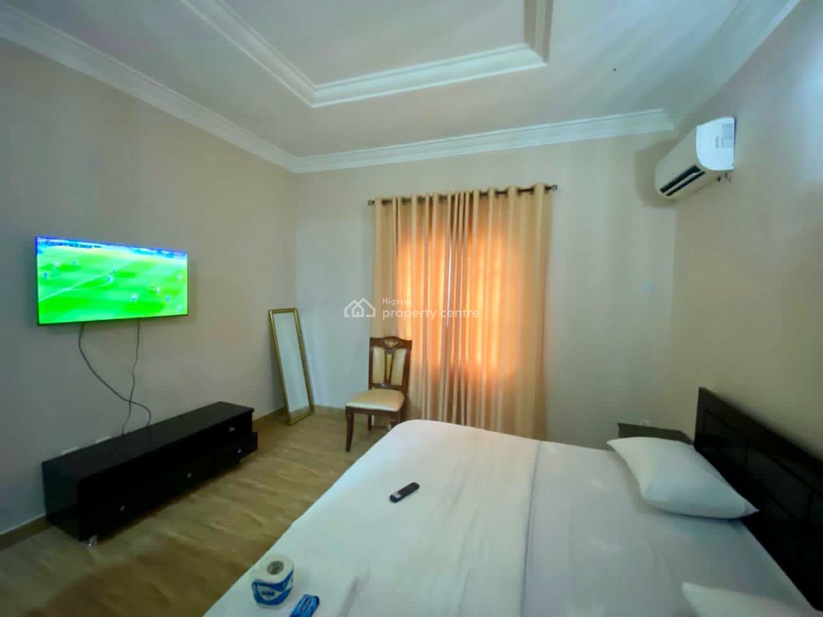 Neatly Furnished 2 Bedroom Flat, Wuse 2, Abuja, Flat / Apartment for Rent