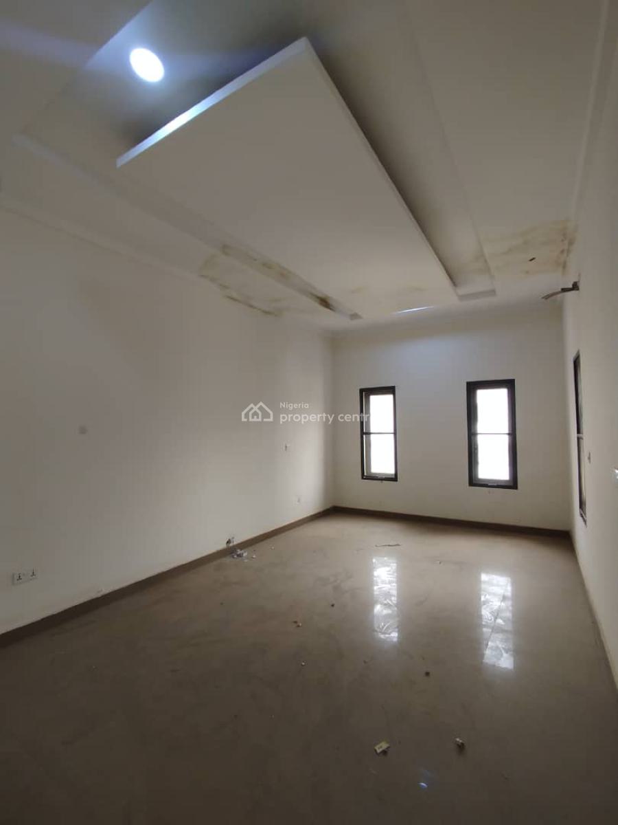 Well Standard 3 Bedroom Flat with Extra Office Room, Jahi, Abuja, Flat / Apartment for Rent