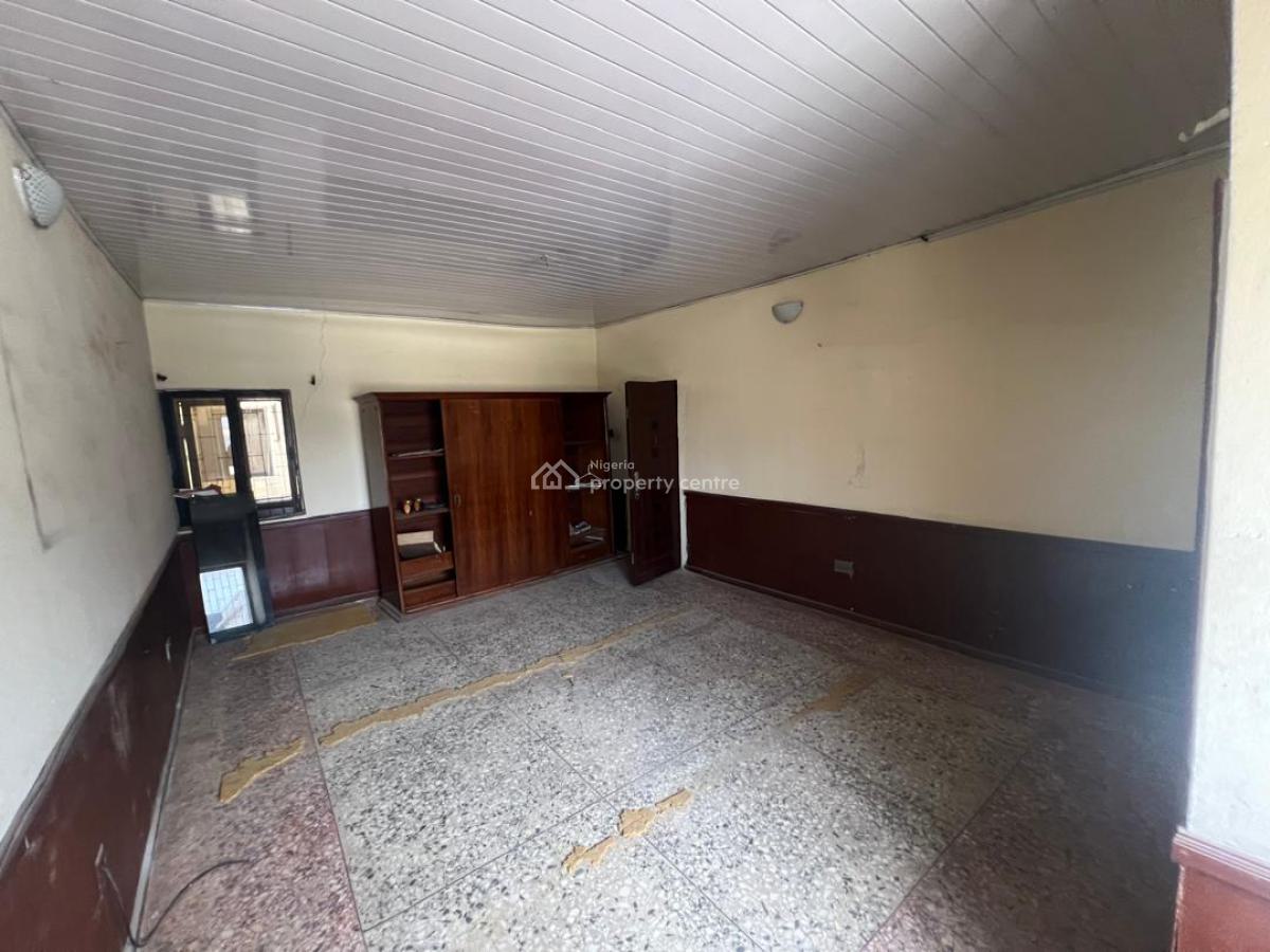 5 Bedroom Semi-detached Duplex with 2 Rooms Duplex Bq, Lekki Phase 1, Lekki Phase 1, Lekki, Lagos, Semi-detached Duplex for Rent
