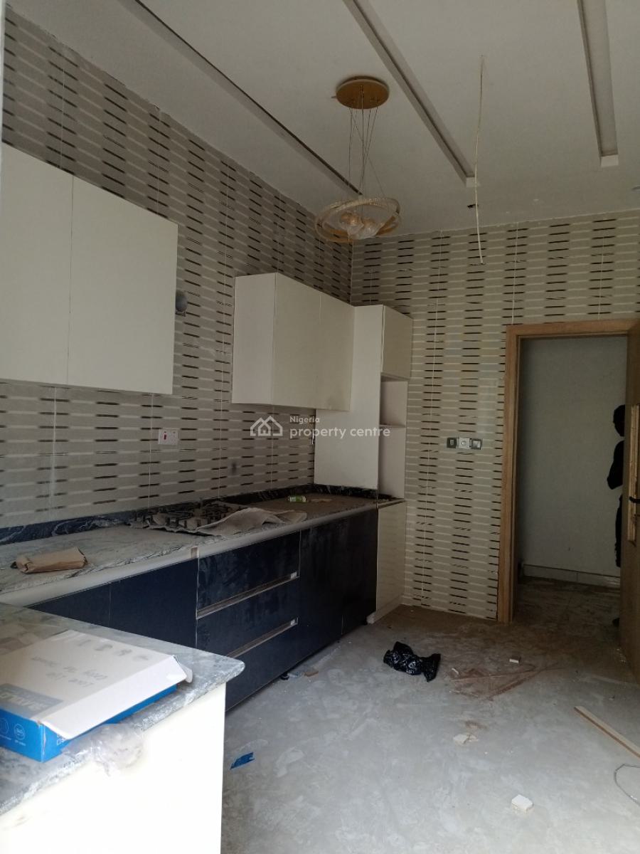 Newly Built Spacious 2 Bedroom Apartment, Off New Road Chevron Axis, Lekki Phase 2, Lekki, Lagos, House for Sale