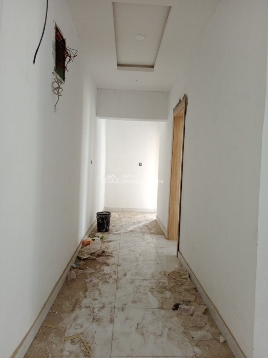 Newly Built Spacious 2 Bedroom Apartment, Off New Road Chevron Axis, Lekki Phase 2, Lekki, Lagos, House for Sale