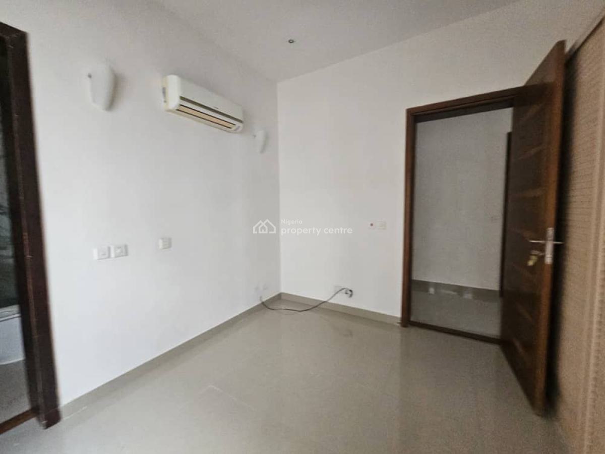 Exclusive Waterfront 3 Bedroom Apartment with Bq, Banana Island, Ikoyi, Lagos, Flat / Apartment for Sale
