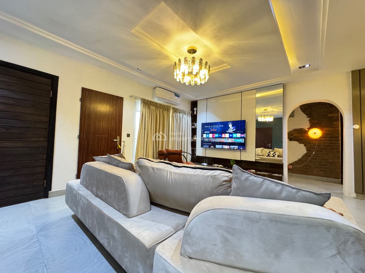 Exquisite 2 Bedroom Apartment, Freedom Way Road, Lekki Phase 1, Lekki Phase 1, Lekki, Lagos, Flat / Apartment Short Let