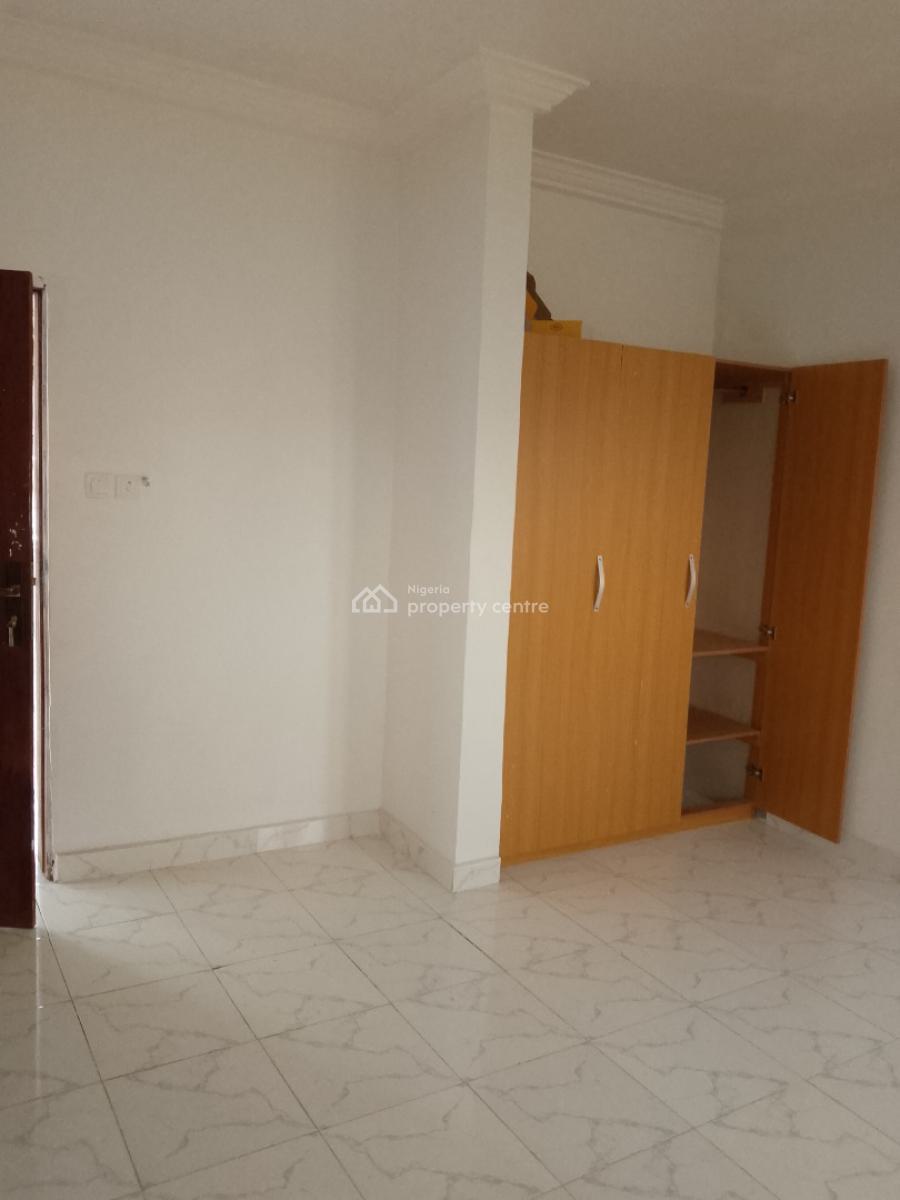 Massive Mini Upstairs, Elizabeth Estate, Majeck Lagos State, Sangotedo, Ajah, Lagos, Mini Flat (room and Parlour) for Rent