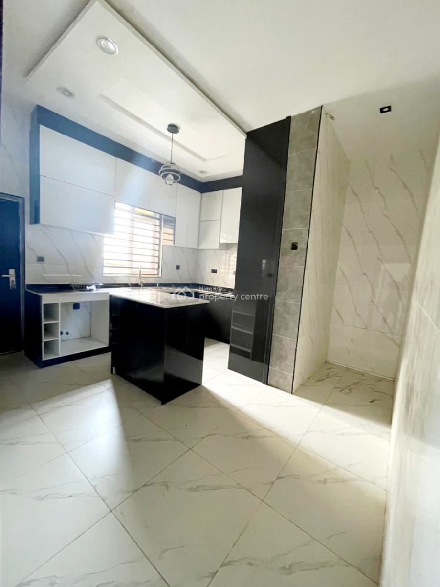 Brand New 3 Bedroom Flat with Bq in a Serene Environment, Wuye, Abuja, Flat / Apartment for Rent