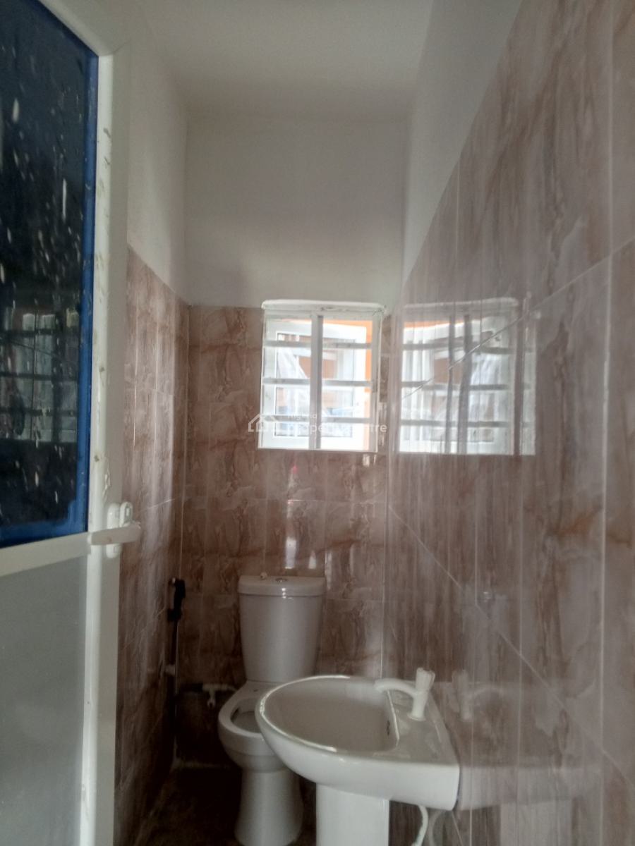 Specious Brand New 2 Bedroom Apartment, 21 Vera Kenneth St, Badore Road Ajah Lagos, Badore, Ajah, Lagos, Flat / Apartment for Rent