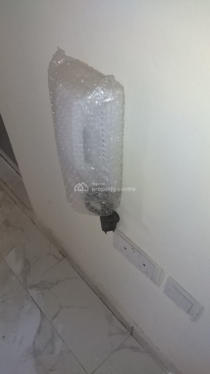 a Luxury Spacious Semi Furnished Serviced Self Contained, Yaba, Lagos, Self Contain (single Rooms) for Rent