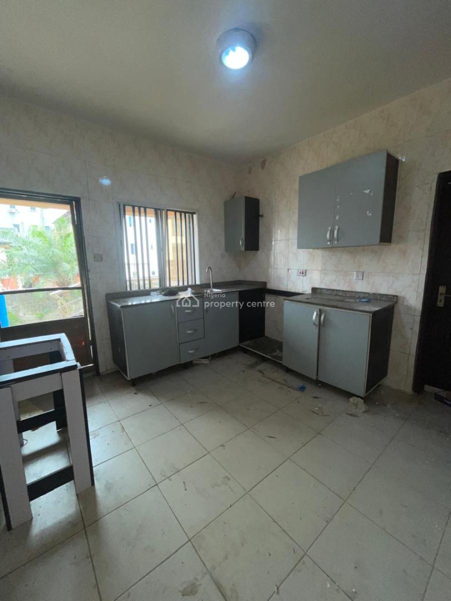 Spacious 3bedroom Flat, Salem Ilasan Ikate, Lekki, Lagos, House for Rent