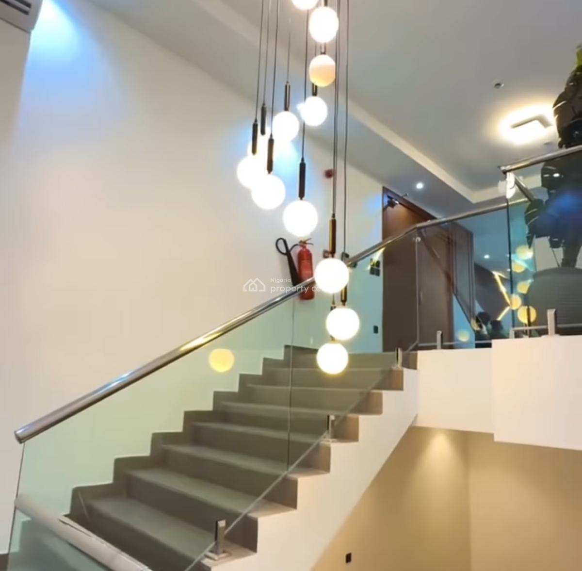 3 Bedroom Flat Sitting on 163sqm., Arkland Towers, Eko Atlantic City, Lagos, Flat / Apartment for Sale