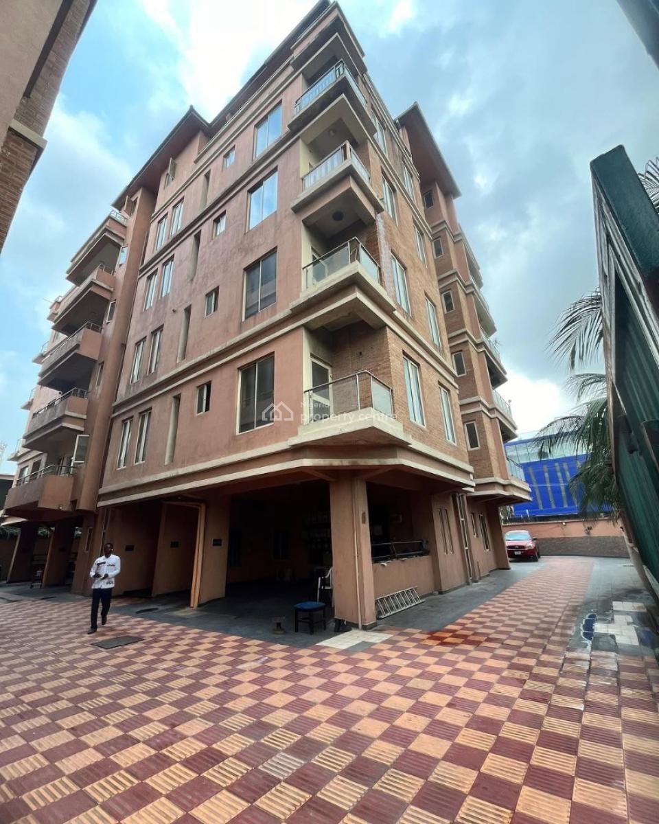 Lovely Property, Oniru, Victoria Island (vi), Lagos, Flat / Apartment for Sale